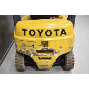 Toyota 8FBM20T Stivuitor electric 2.00T 3.30M 2019  V53396