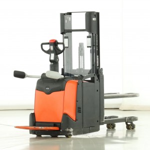 Toyota SPE-200-D Електрически палетни колички с мачта 2.00T 2.50M 2018  P173740