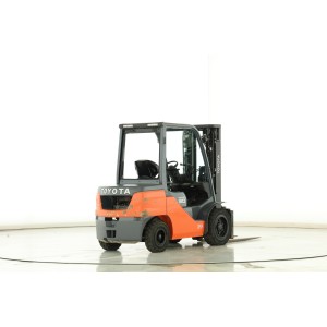 Toyota 52-8-FDF-30 Stivuitor diesel 3.00T 4.30M 2020  X174273