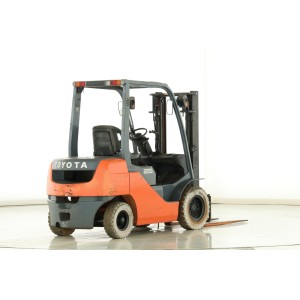 Toyota 02-8-FD-25 Дизелов мотокар 2.50T 3.00M 2013  N173138