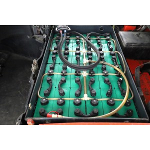 Linde E-16-C-01 Електрически мотокар 1.60T 5.47M 2012  O174564