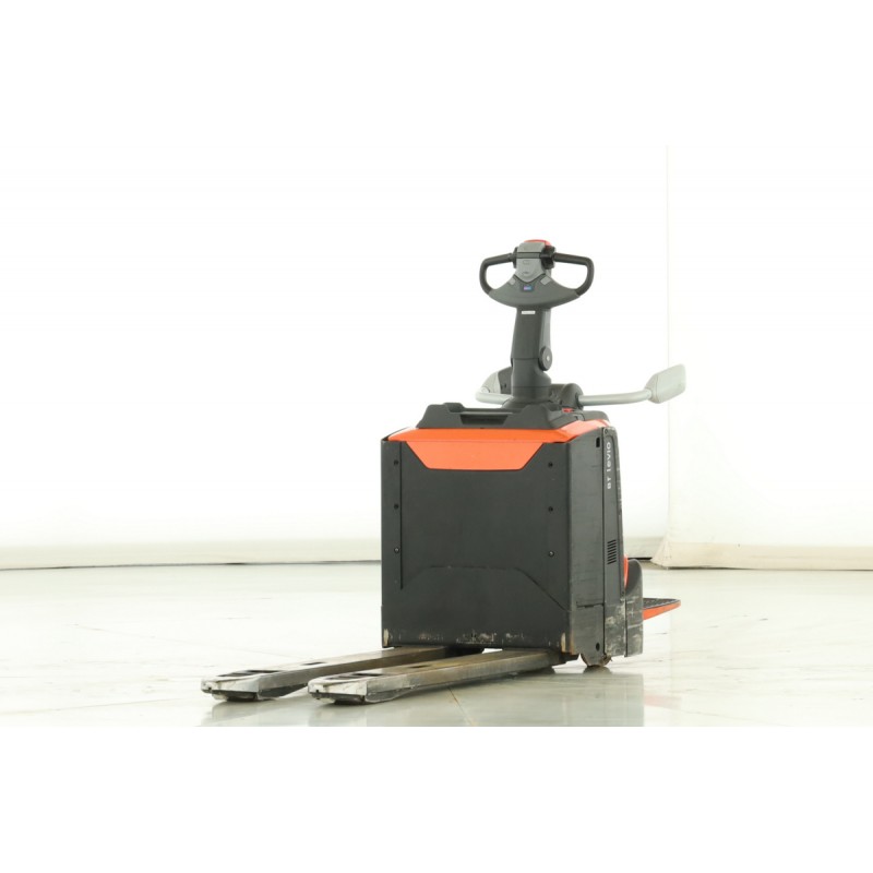 Toyota LPE-200 Electric pallet truck 2.00T 2021  A174950