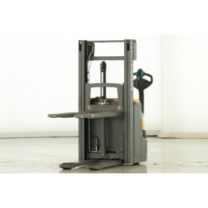 Jungheinrich EJC-212 Електрически палетни колички с мачта 1.20T 2.50M 2022  B174426