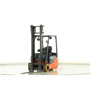 Toyota 8-FBET-20 Electric forklift 2.00T 4.00M 2014  H174507