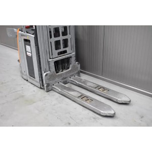 Still EXV-SF 16 I Електрически палетни колички с мачта 1.60T 6.06M 2020  Q56466