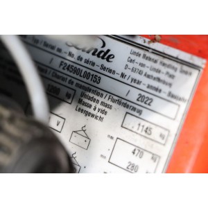 N20cl LINDE Transpaleta electrica  1.20T 0.79M 2022  OA95