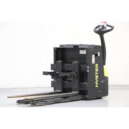 S2.4hbe HYSTER Electric pallet truck 2.40T 0.42M 2018  OA62