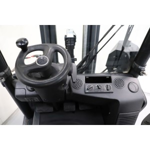 H30t-02 LINDE Stivuitor GPL 3.00T 6.60M 2020  OB34