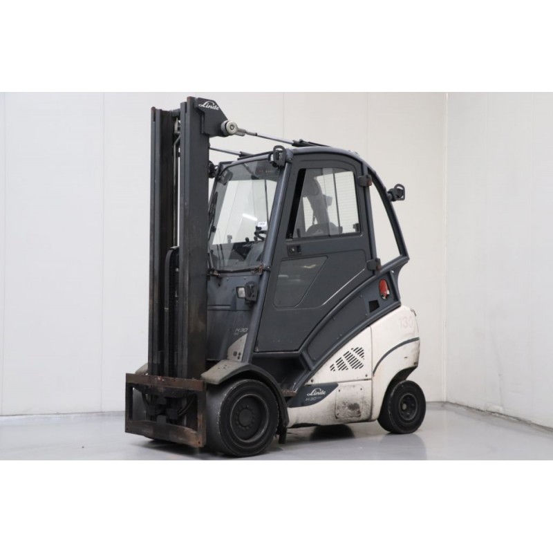H30t-02 LINDE Мотокар за LPG 3.00T 6.60M 2020  OB30