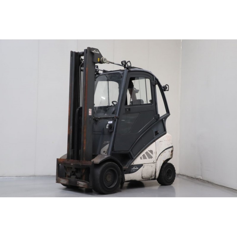 H30t-02 LINDE Stivuitor GPL 3.00T 6.60M 2016  OB36