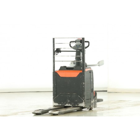 Toyota LPE-200 Transpaleta electrica  2.00T 2020  P174940