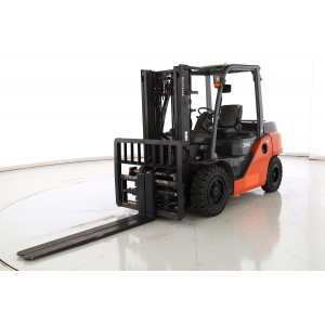 Toyota 8-FD-35 Diesel forklift 3.50T 3.00M 2019  V171596