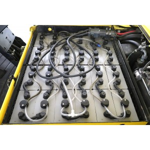 Hyster J-1.8-XNT Electric forklift 1.80T 4.90M 2011  H174907