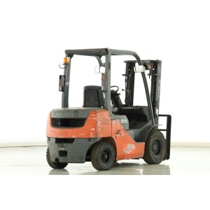 Toyota 02-8-FDL-25 2.50T 3.00M 2011  R173142