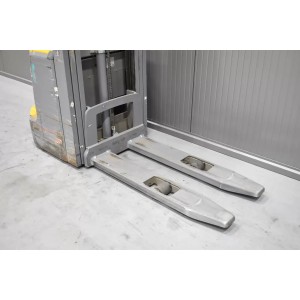 Jungheinrich EJC 214 Transpaleta electrica cu catarg 1.40T 5.35M 2020  X56673