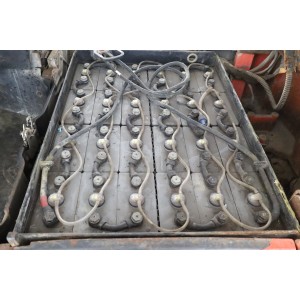 Linde E-16-H-02 Електрически мотокар 1.60T 4.62M 2014  B175276