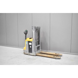 Jungheinrich EJD 220 Електрически палетни колички с мачта 2.00T 2.01M 2017  H56532