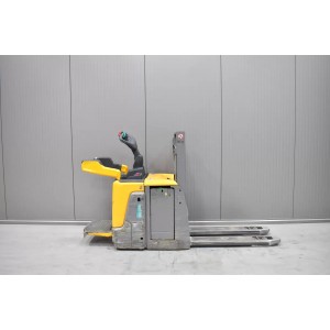 Jungheinrich ERD 220 Transpaleta electrica cu catarg 2.00T 2.01M 2021  X56573