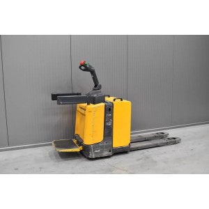 Jungheinrich ERE 224 Electric pallet truck 2.40T 0.20M 2006  U55070