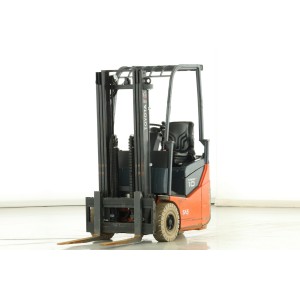 Toyota 7-FBEST-10 Electric forklift 1.00T 4.30M 2012  Q175441