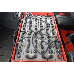 Linde E-16-C-02 Електрически мотокар 1.60T 4.75M 2015  A175400