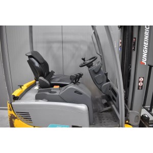 Jungheinrich EFG 115 Stivuitor electric 1.50T 4.50M 2019  K56685