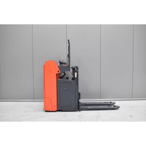 Linde D 12 SF Transpaleta electrica cu catarg 1.20T 1.66M 2017  H56557