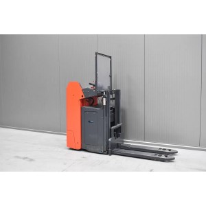 Linde D 12 SF Transpaleta electrica cu catarg 1.20T 1.66M 2017  I56558