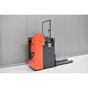 Linde D 12 SF Transpaleta electrica cu catarg 1.20T 1.66M 2017  J56559