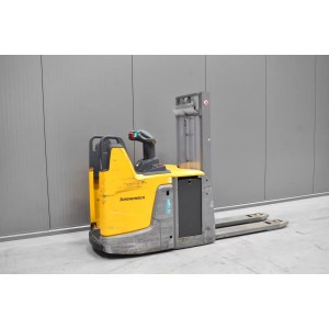 Jungheinrich ERD 220 DRIVEPLUS Electric pallet truck with mast 2.00T 2.66M 2018  E56604