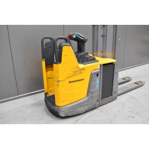 Jungheinrich ERD 220 DRIVEPLUS Electric pallet truck with mast 2.00T 2.66M 2018  E56604