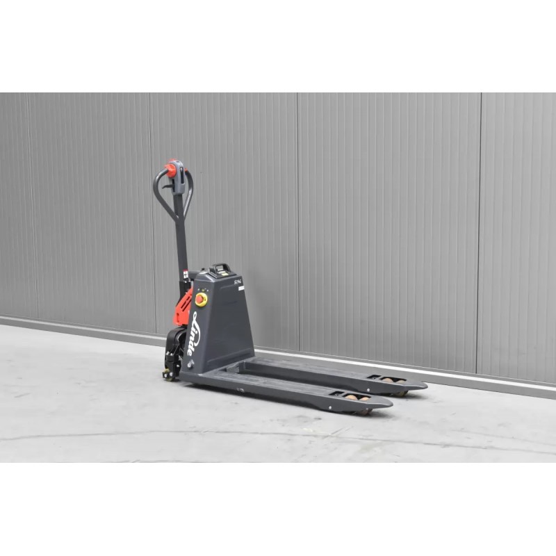 Linde MT 15C - 02 Transpaleta electrica  1.50T 0.20M 2025  V56346