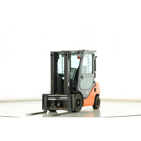 Toyota 06-8-FD-25-F Дизелов мотокар 2.50T 4.70M 2016  P174415