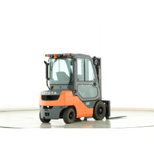 Toyota 06-8-FD-25-F Дизелов мотокар 2.50T 4.70M 2016  P174415