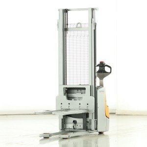 Still EXV-14-C Electric pallet truck with mast 1.40T 3.17M 2024  U175095