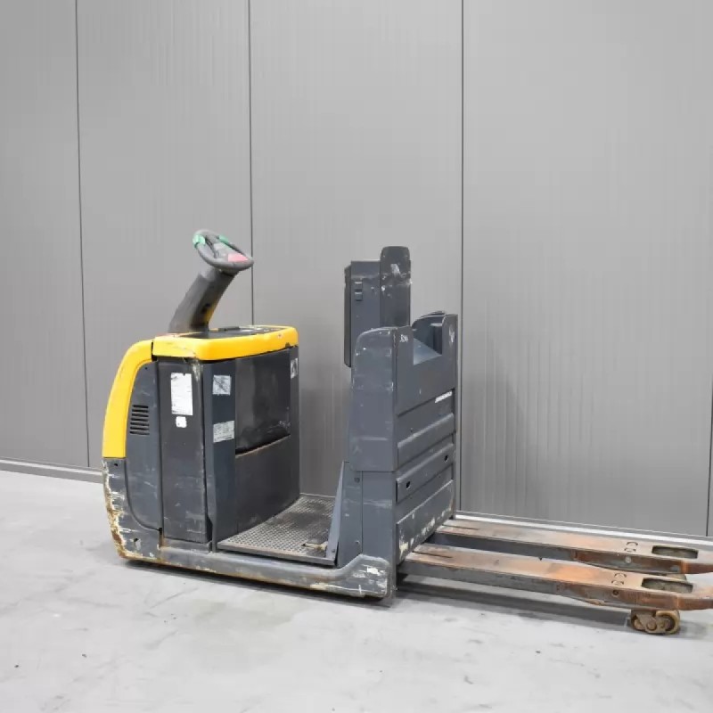 Jungheinrich ECE 220 HP  2.00T 0.20M 2012  E56304