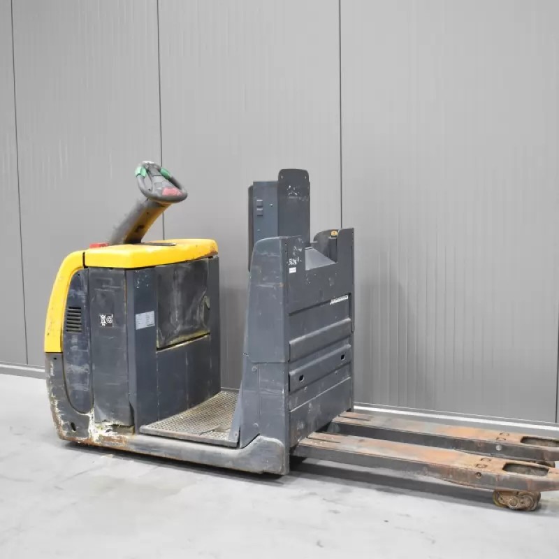 Jungheinrich ECE 220 HP  2.00T 0.20M 2012  V56296