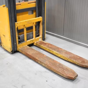 Mic GL 100 Electric pallet truck with mast 1.00T 2.50M 1991  D56728