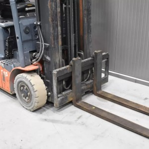 Toyota 8FBM16T Stivuitor electric 1.60T 4.70M 2018  H57307