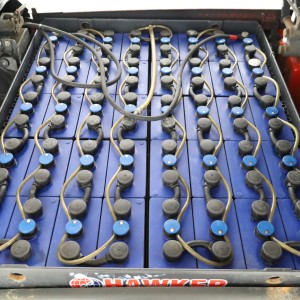 Linde E-30-L-01 Electric forklift 3.00T 4.68M 2016  Y175674