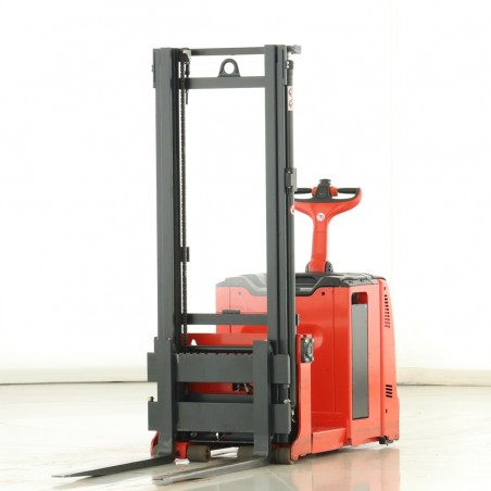 Linde L-12-AC Transpaleta electrica cu catarg 1.20T 3.37M 2018  I175658