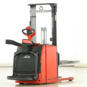 Linde L-14-AP Transpaleta electrica cu catarg 1.40T 2.84M 2020  L175786