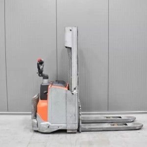 Toyota SWE 140 Transpaleta electrica cu catarg 1.40T 2.70M 2020  P57215