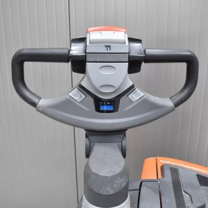 Toyota SWE 120 Electric pallet truck with mast 1.20T 1.40M 2018  X57223