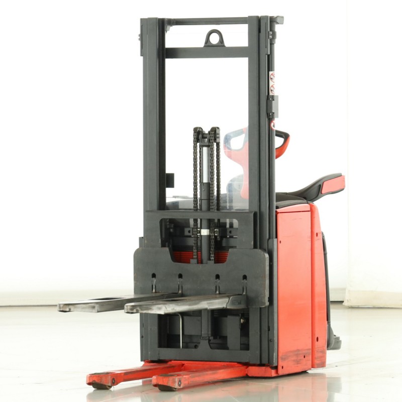 Linde L-14-AP Transpaleta electrica cu catarg 1.40T 2.84M 2020  M175787