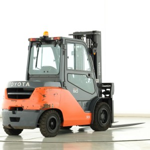 Toyota 40-8-FD-50-N Дизелов мотокар 5.00T 3.30M 2019  B175251