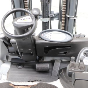 Rx60-30l STILL Stivuitor electric 3.00T 6.04M 2019  OE02