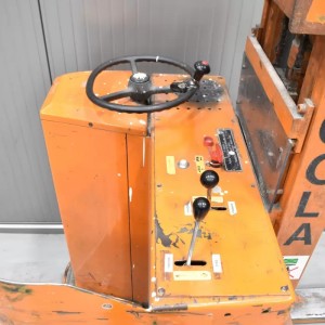 Rocla TT-12 Transpaleta electrica cu catarg 1.20T 2.45M  U57495