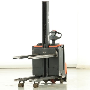 Toyota SWE-080-L Transpaleta electrica cu catarg 2.00T 1.58M 2022  C175877