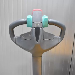 Jungheinrich EJC 112 N Transpaleta electrica cu catarg 1.20T 2.90M 2019  V56096